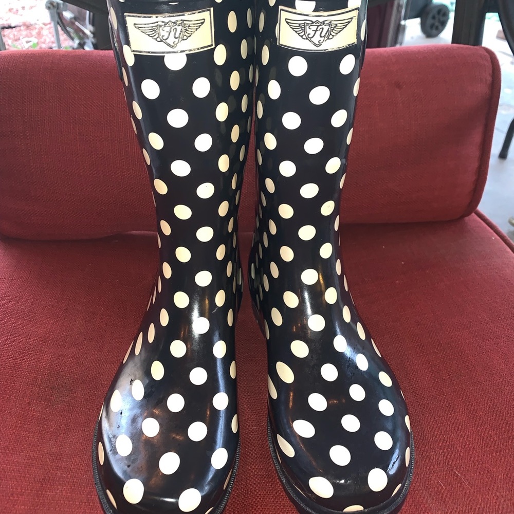Rain boots